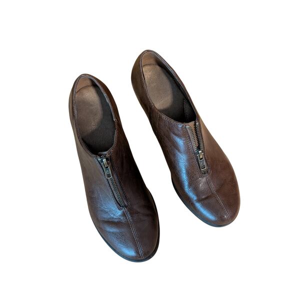 Aerosoles Heel Rest Brown Zip Front Faux Leather Ankle Boot Shoe Women's Size 8 - Picture 14 of 14